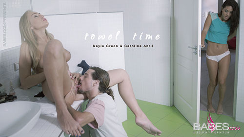 Carolina Abril & Kayla Green "Towel Time"