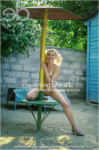 Diana L "Presenting"
