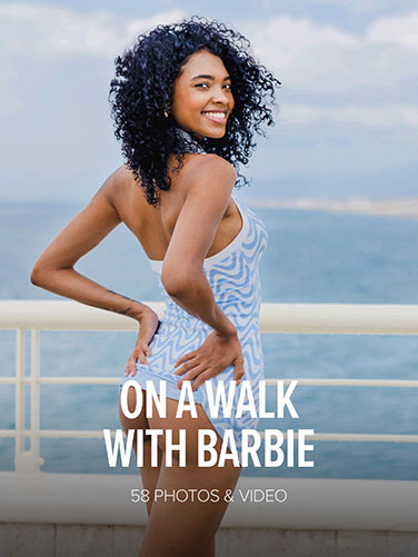 Barbie "On A Walk With Barbie"